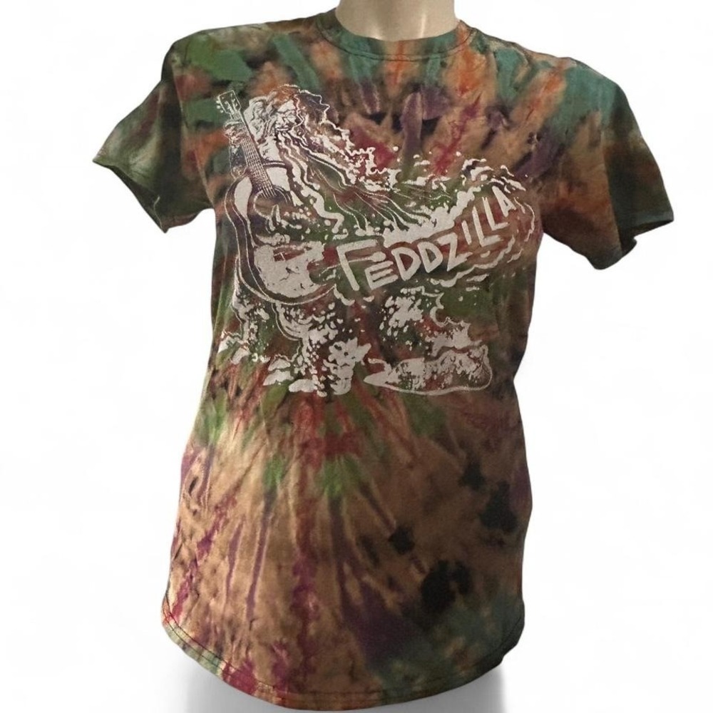 MENS‎ HAND TIE-DYED FEDZILLA GUITAR TEE SIZE MEDIUM